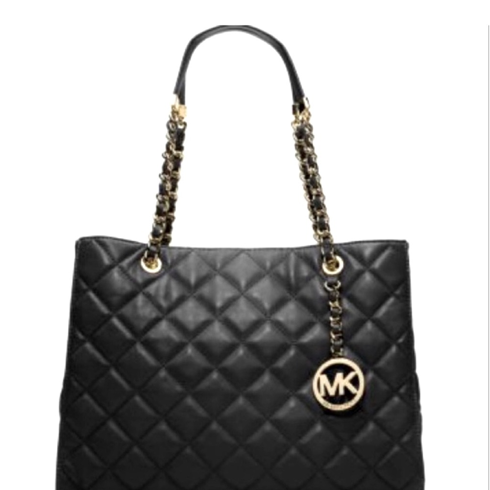 Michael Kors Savannah quilted bag